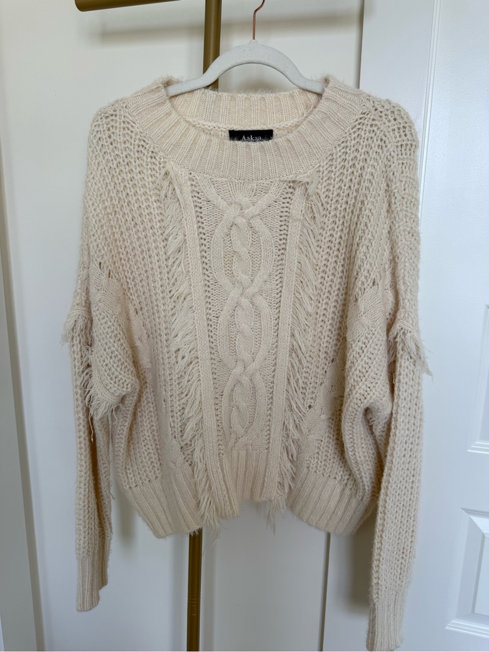 Aakaa Cream Cable Fringe Crewneck Sweater